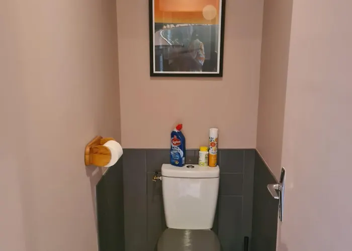 Les Pieds Dans L'eau, Face Au Port De Plaisance, Classe 3 Etoiles *